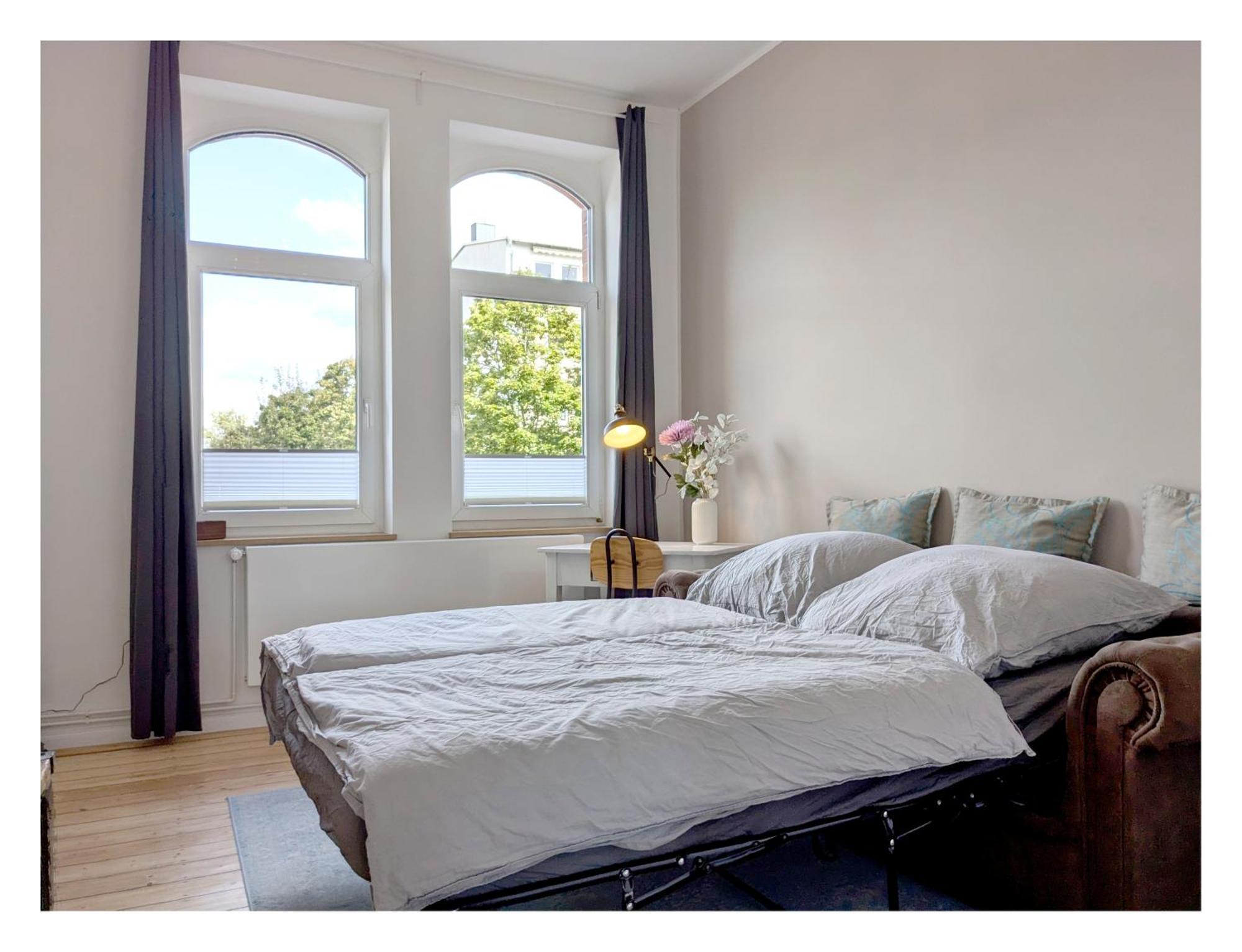 2 Zi Whg Zentral, Altbau, Renoviert 4P Apartment Hannover Bagian luar foto